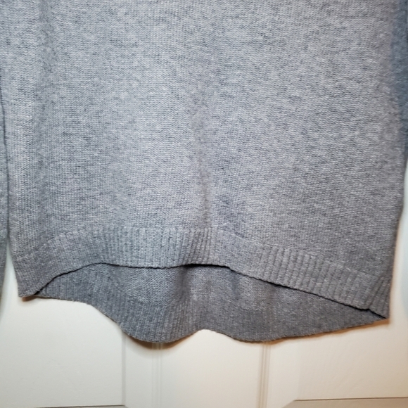 Hollister sweater Gray Sz XS Logo - Picture 4 of 7